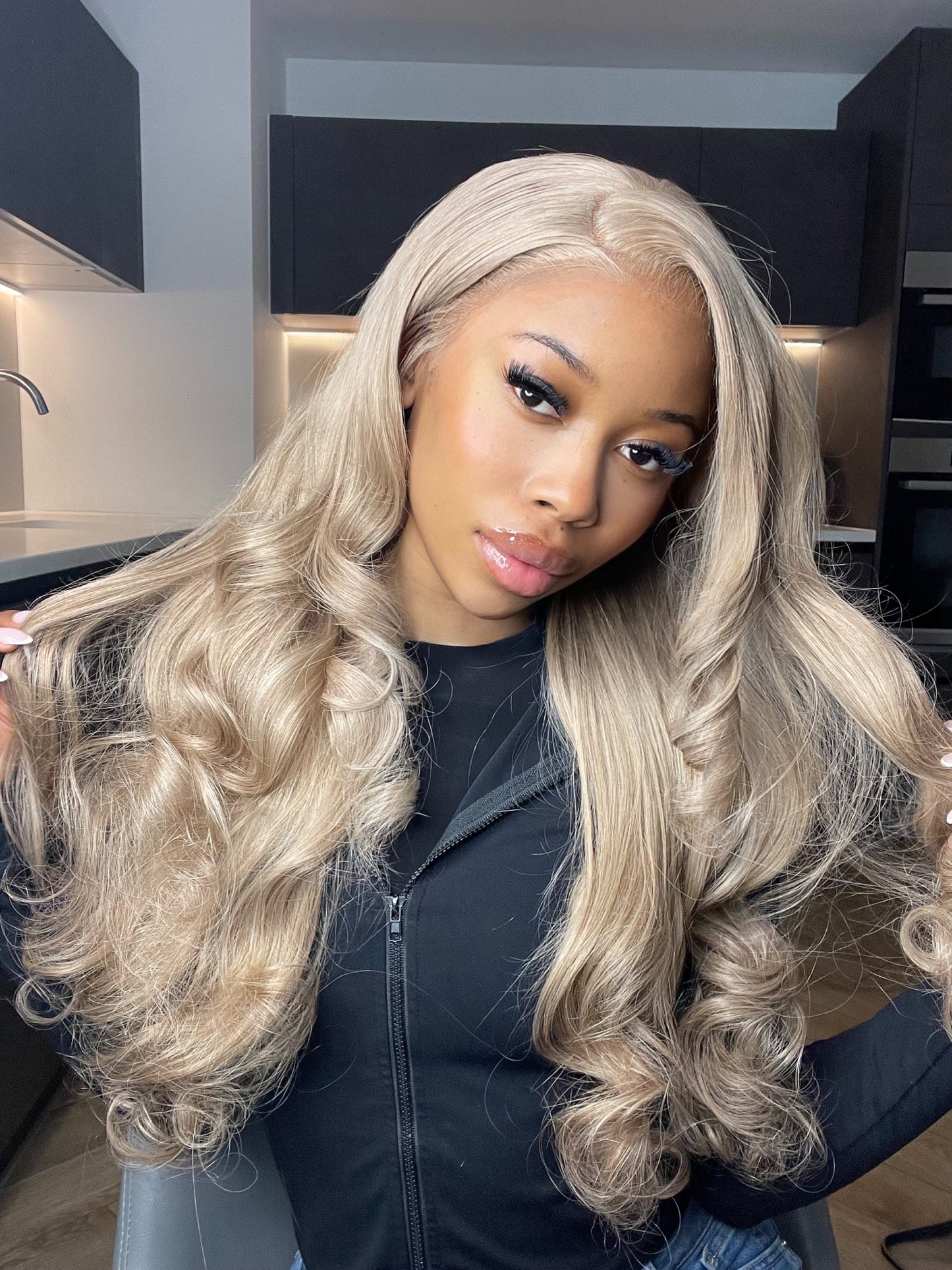 28" MILK TEA COLOR LACE FRONTAL WIG 13x4