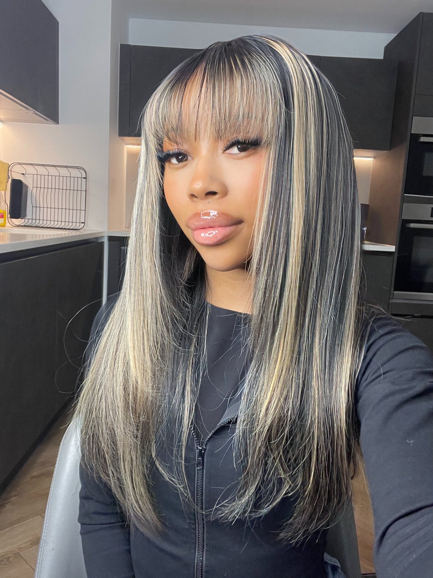 20" HIGHLIGHT LACE FRONTAL WIG BANGS STYLE 5x5