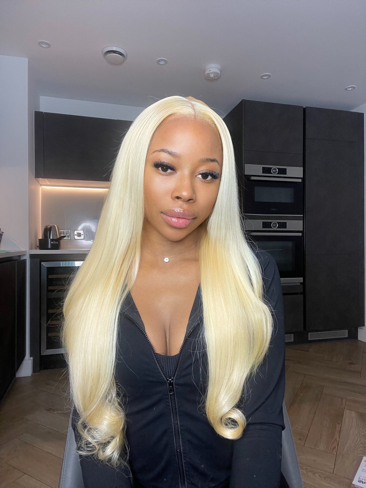 613 BLONDE LACE FRONTAL WIG 13x4