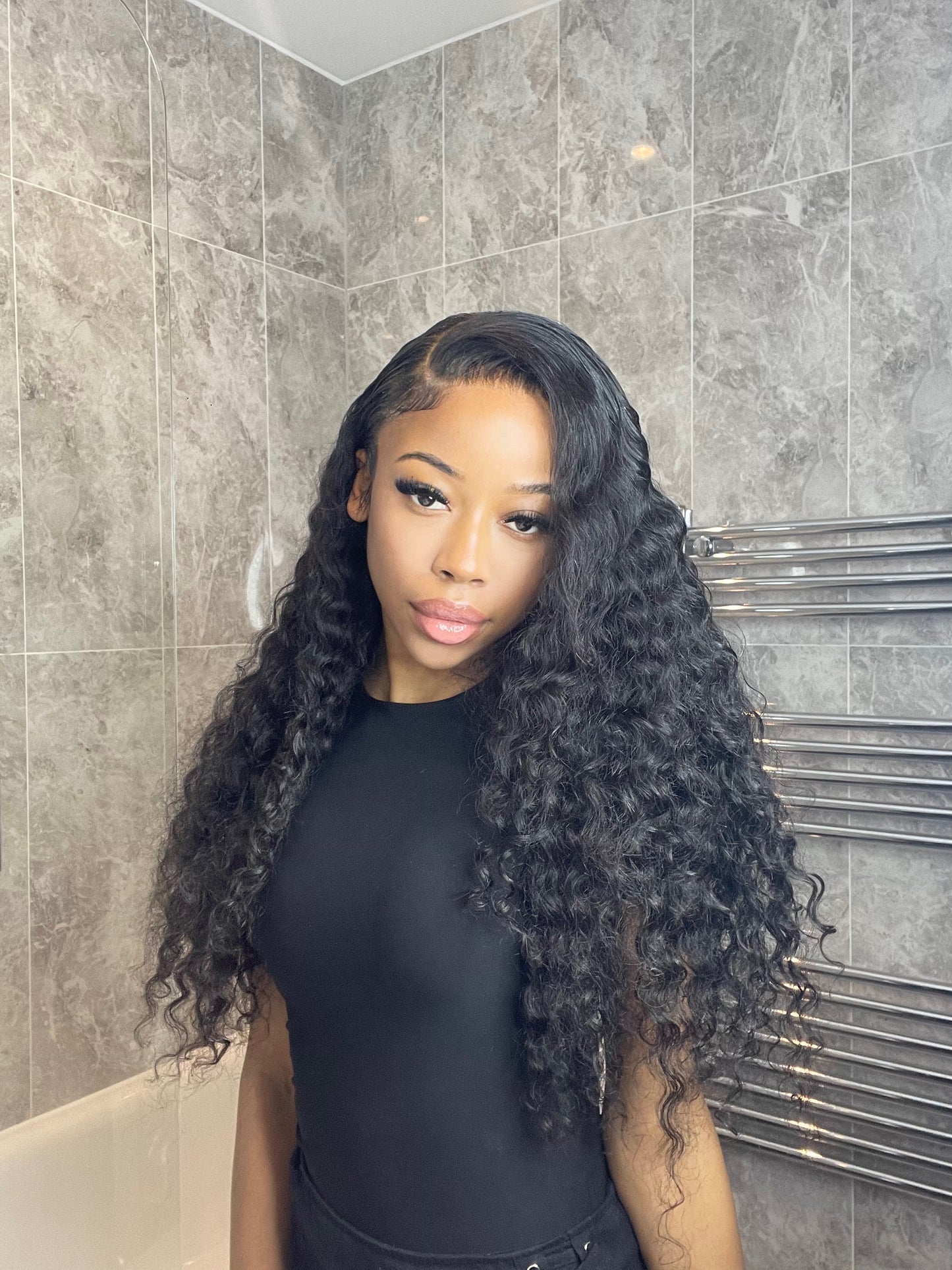 24" CURLY LACE FRONTAL WIG 13x6