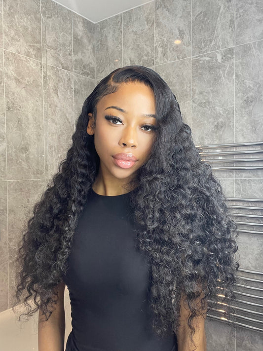 24" CURLY LACE FRONTAL WIG 13x6