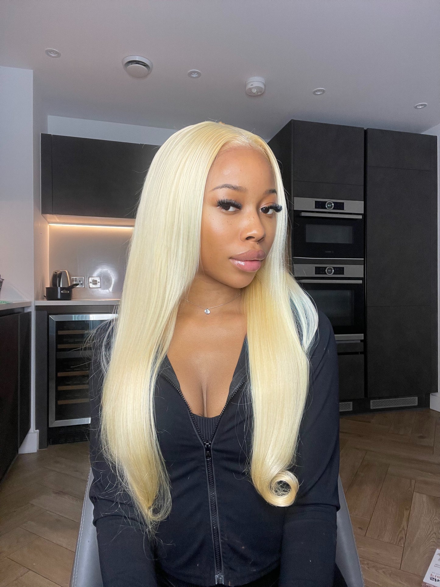 613 BLONDE LACE FRONTAL WIG 13x4