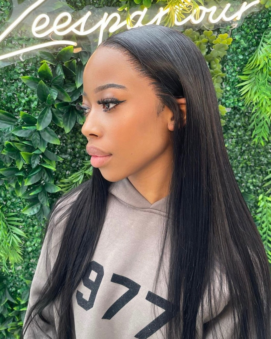 26” BLACK LACE FRONTAL WIG 13x4