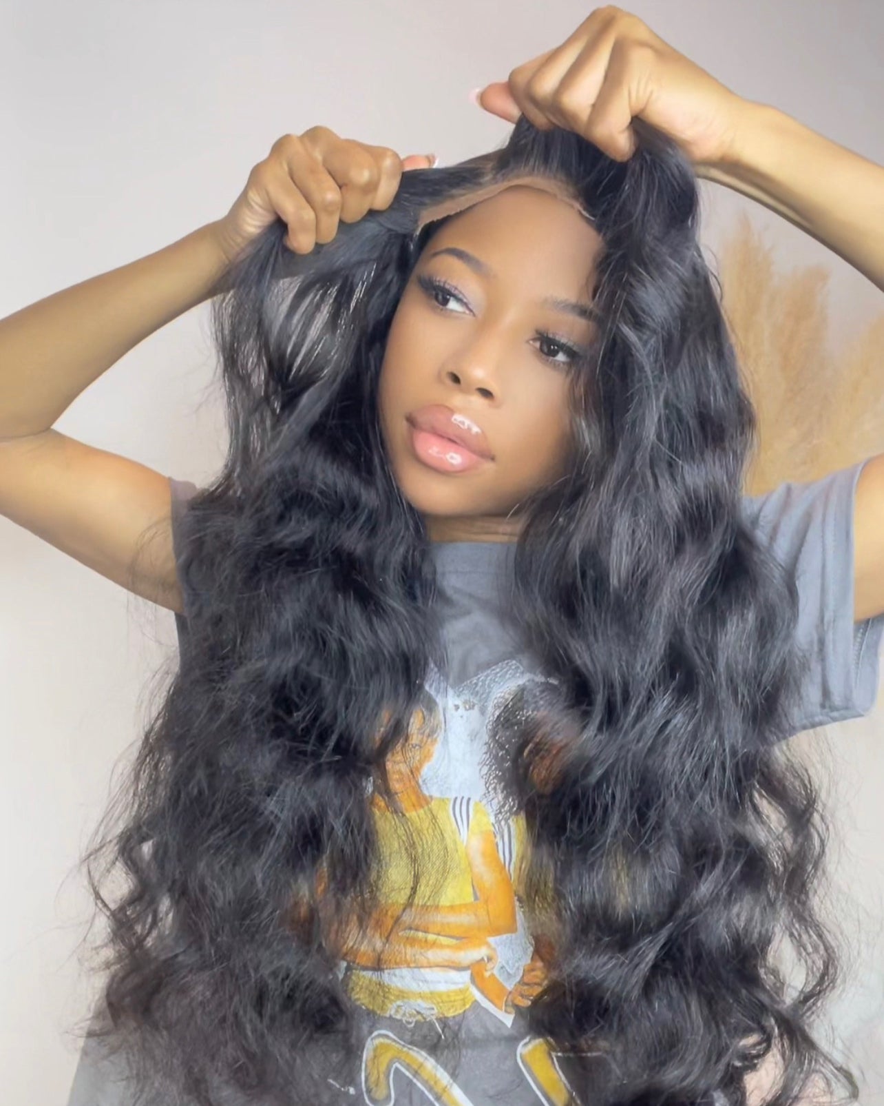 24" BODY WAVE GLUELESS LACE FRONTAL WIG 4x4