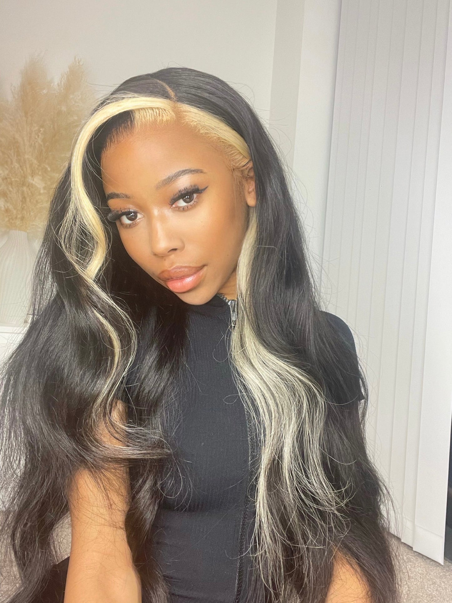 SKUNK STRIPE 28” LACE FRONTAL WIG 13x4